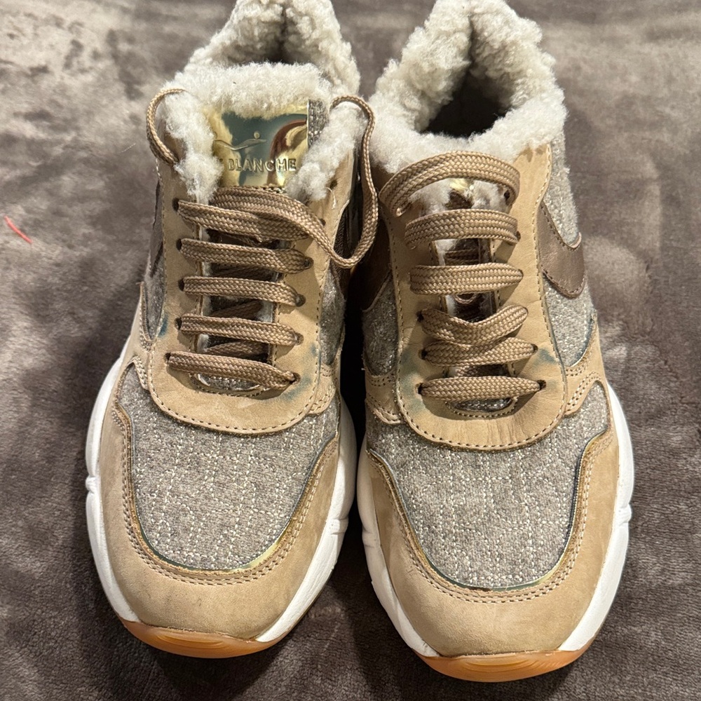 Voile Blanche Size 37– New without tags